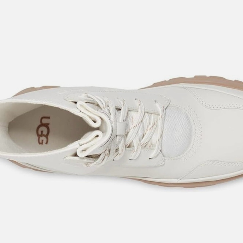UGG® Women's ~ The Lug Boot Sneakers ~ canvas - Picture 5 of 6